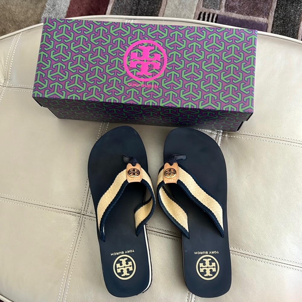 Tory Burch navy/khaki wedge flip flop - size 7